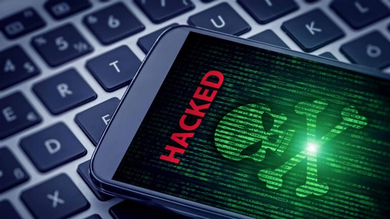 Celulares hackeados: ¿cómo pueden evitarlo la empresas?