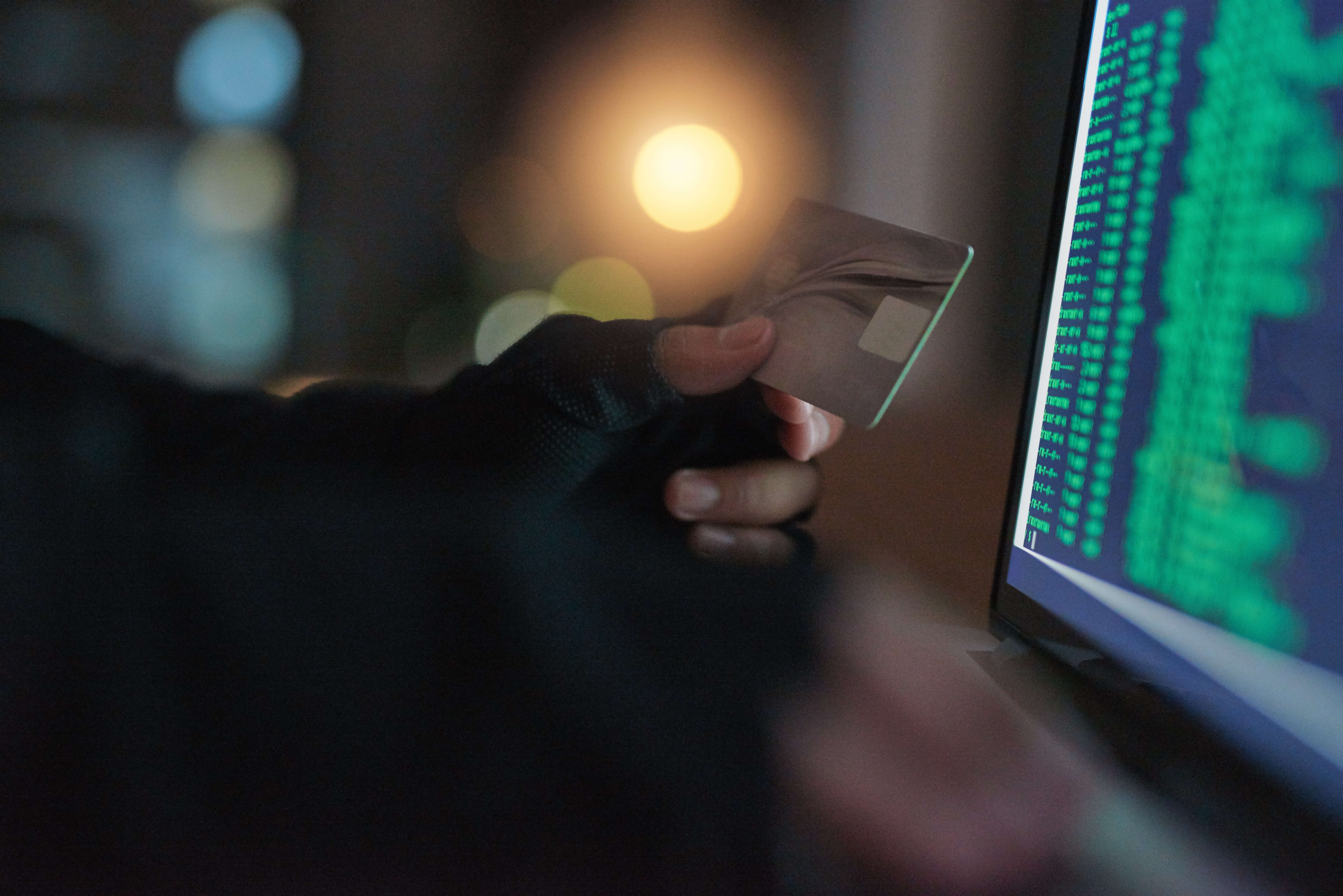 Ataques DDoS al sector financiero: aumentan los embates volumétricos y las amenazas dirigidas