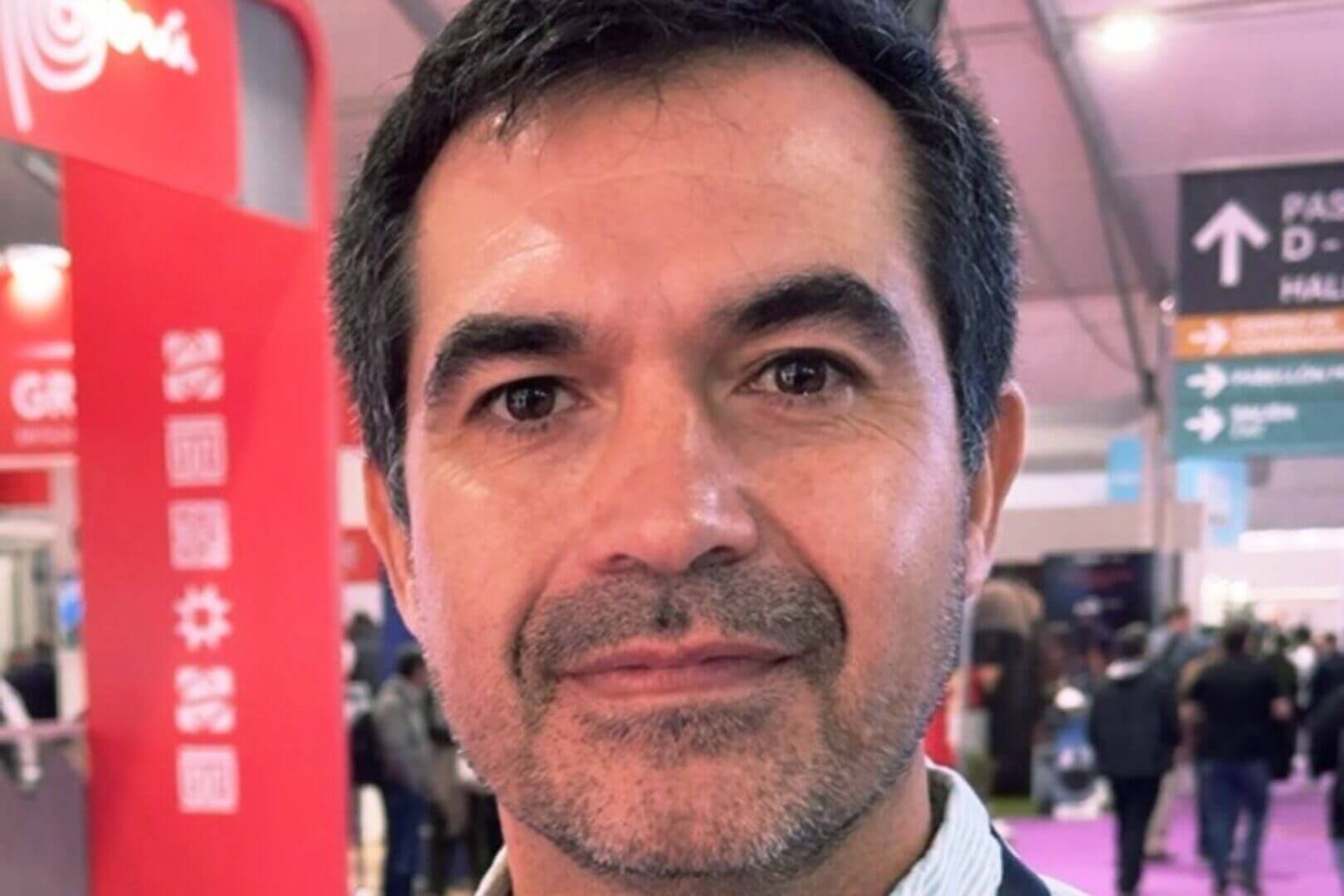 Retrato del vocero de AeroSafe Mendoza, citado en la nota sobre drones en oil & gas y su uso para inspección en la industria energética.