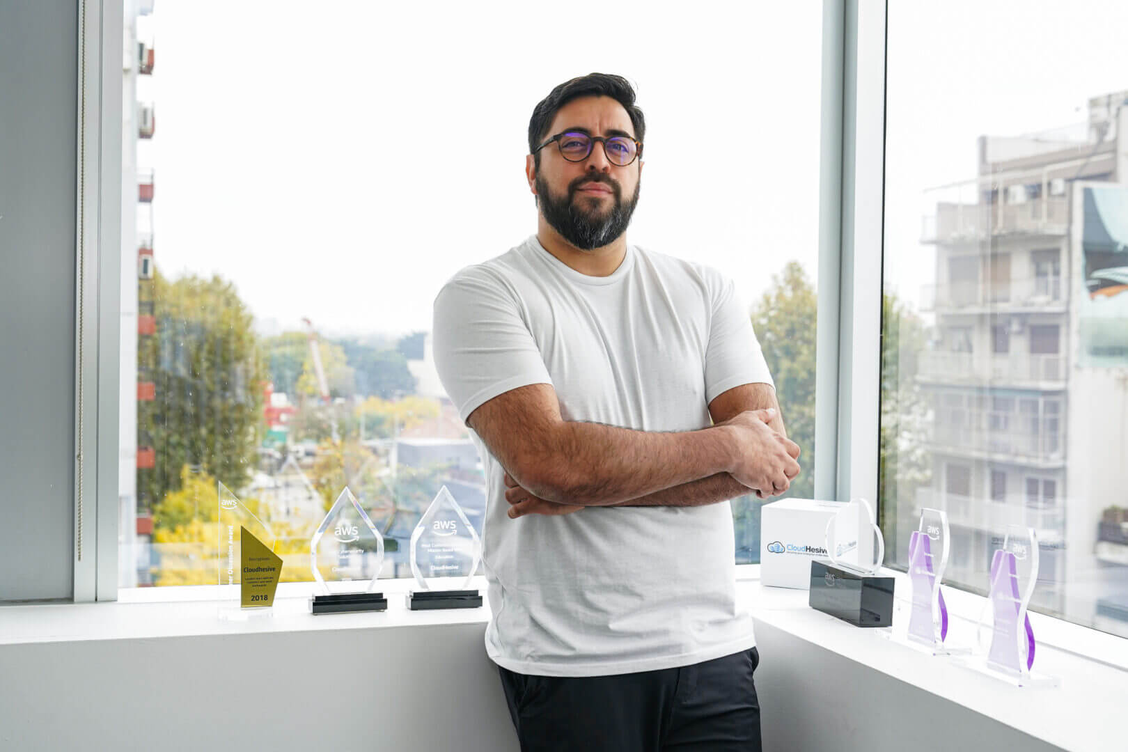 Fernando Castillo, Director Ejecutivo de CloudHesive, participó del especial migración a la nube en la industria de Innovacióndigital360.