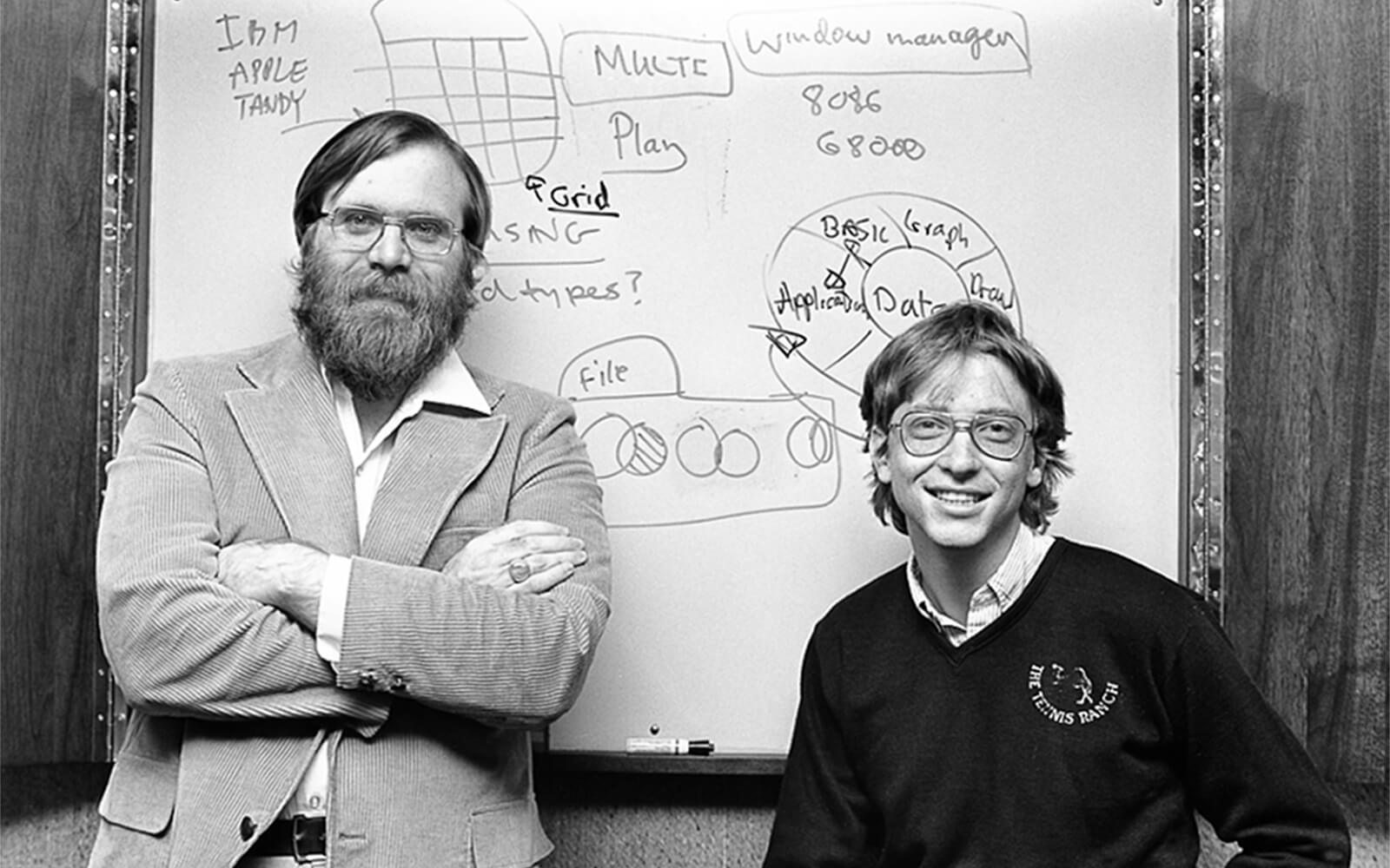 Microsoft encaja sin dudas en la categoría de gran vendor global del ecosistema IT. Nació en 1975, fundada por Bill Gates y Paul Allen para desarrollar software para la Altair 8800