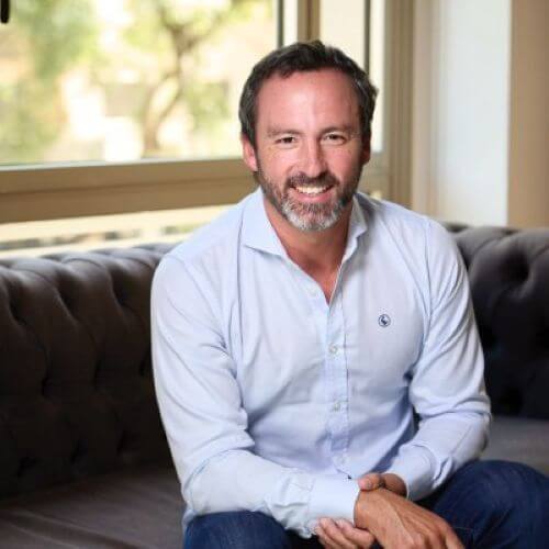 Para Argentina, la referencia actual es Agustín Bellido, designado en 2023 como gerente general y technology leader local.