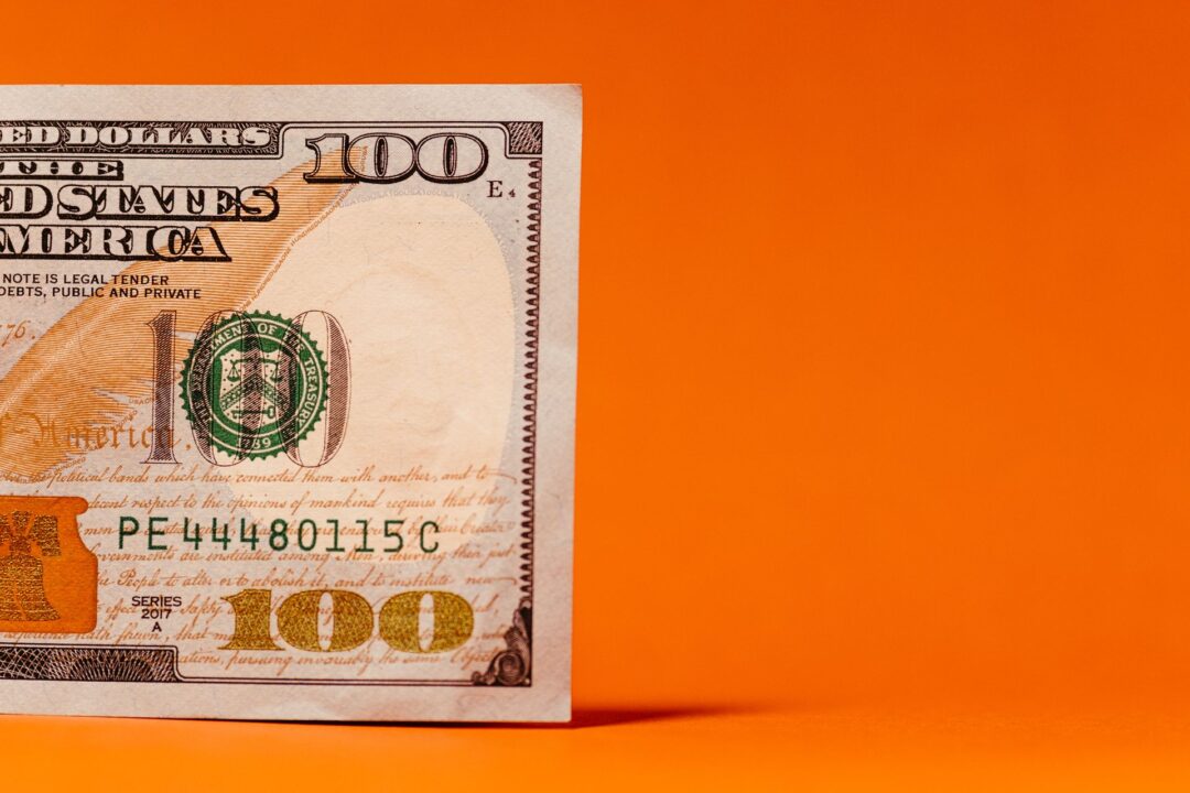 dólar