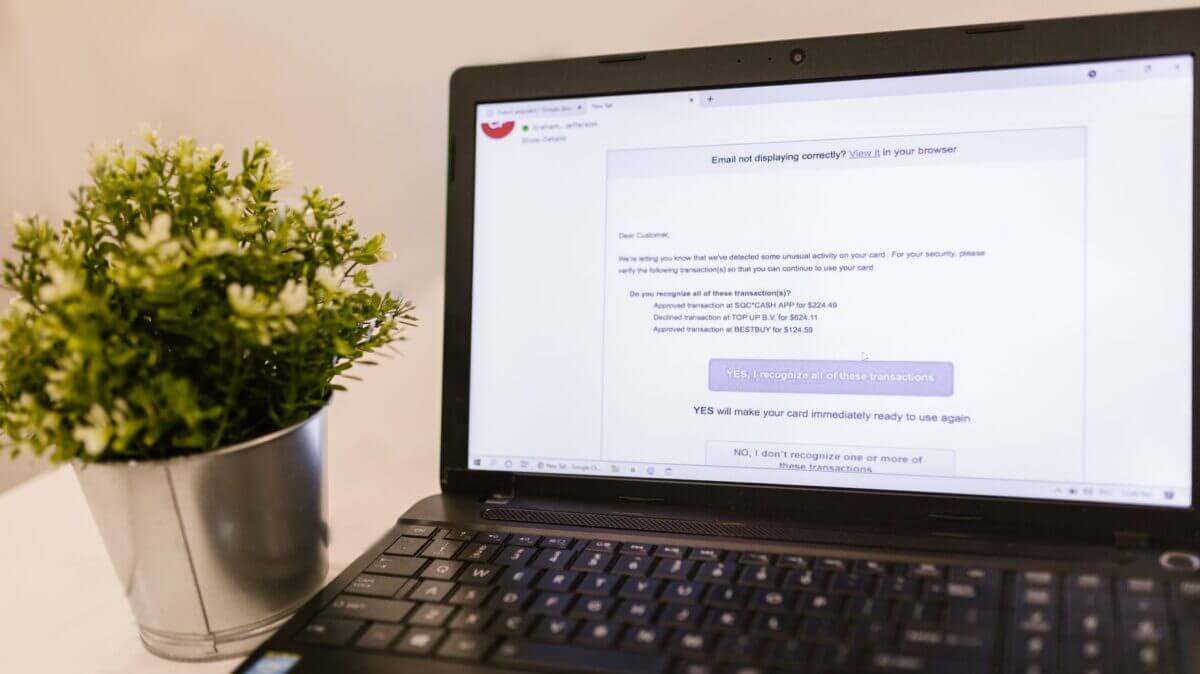 Chatbot para sector inmobiliario y de la salud.