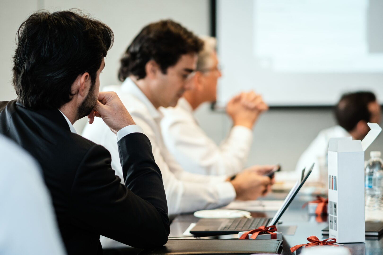 Negocios, empresas, reunión de trabajo, gobiernos