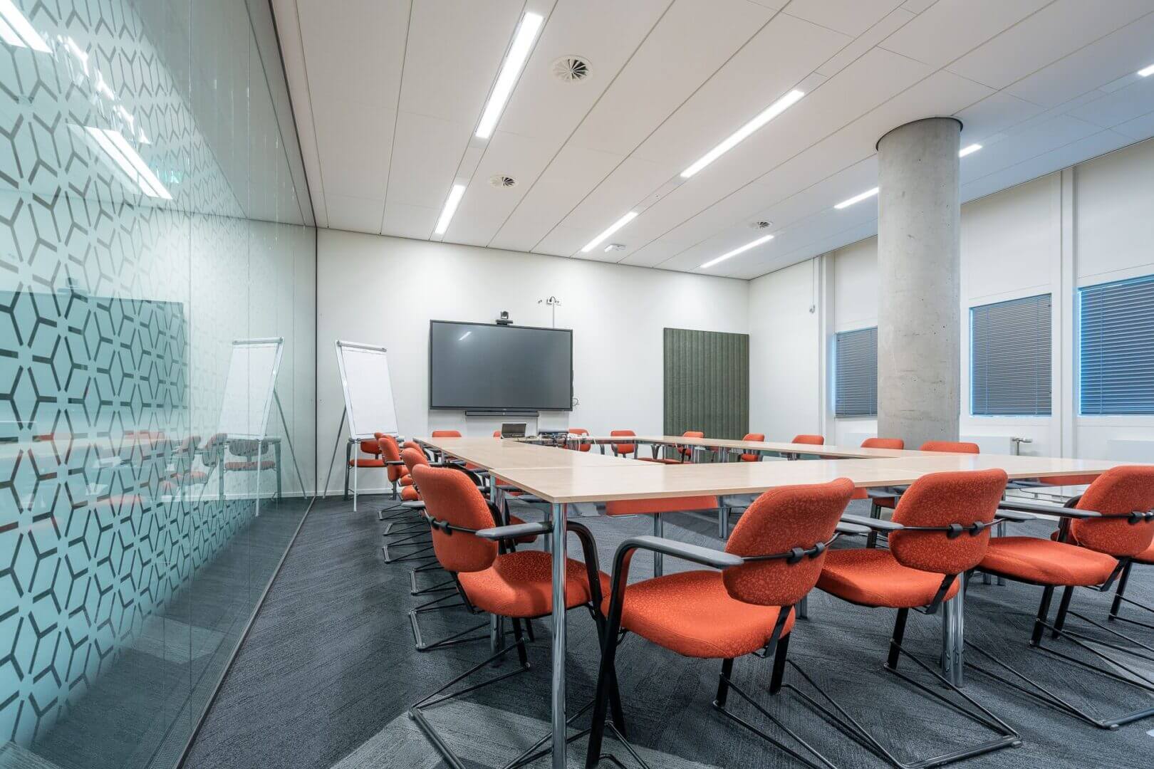sala híbrida reuniones
