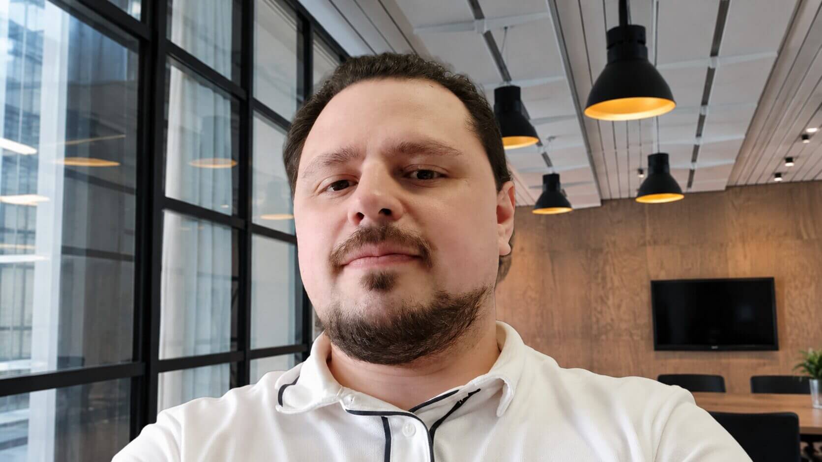 Emiliano Alaniz, CEO de AllSafe Security Solutions, especialista en ciberseguridad para pymes y protección de activos críticos.